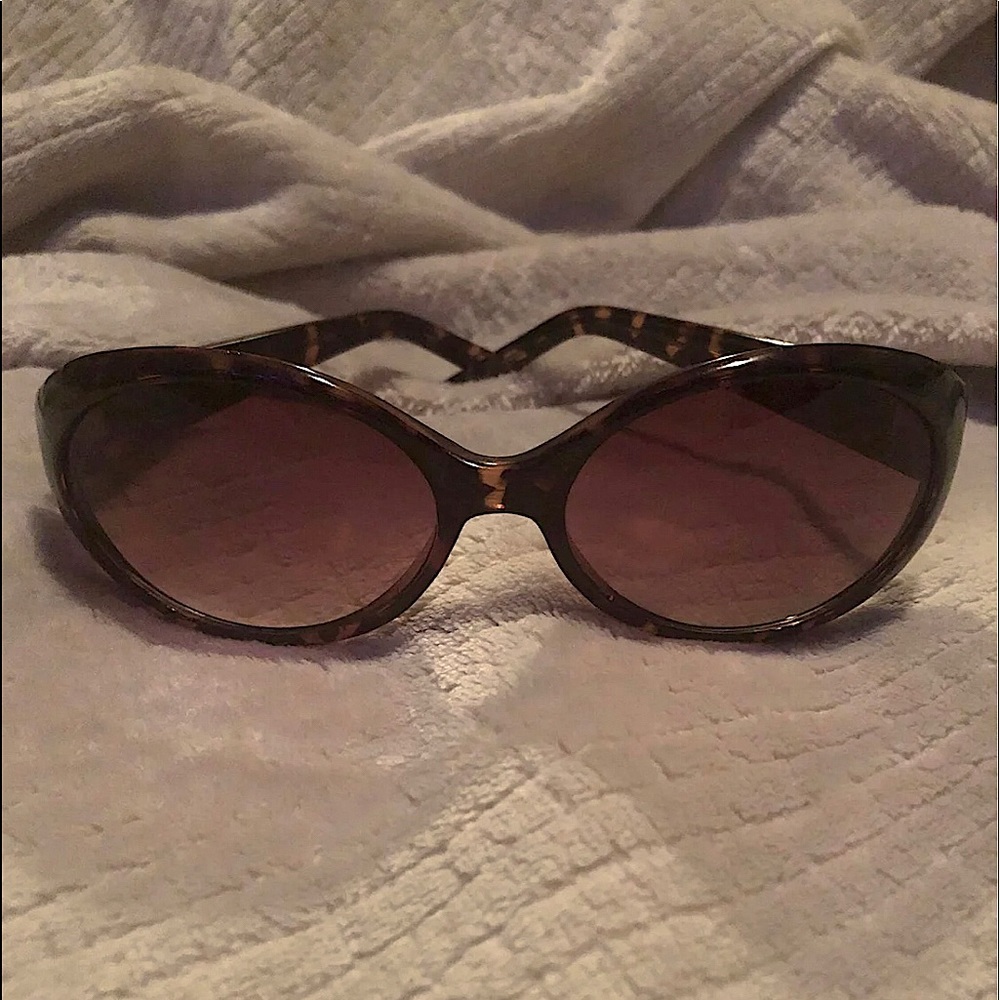 Steve Madden Sunglasses